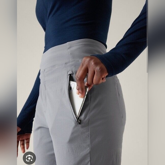 (14T) Athleta Trekkie North Jogger 2023 edition colour name: coastline blue - Picture 2 of 10